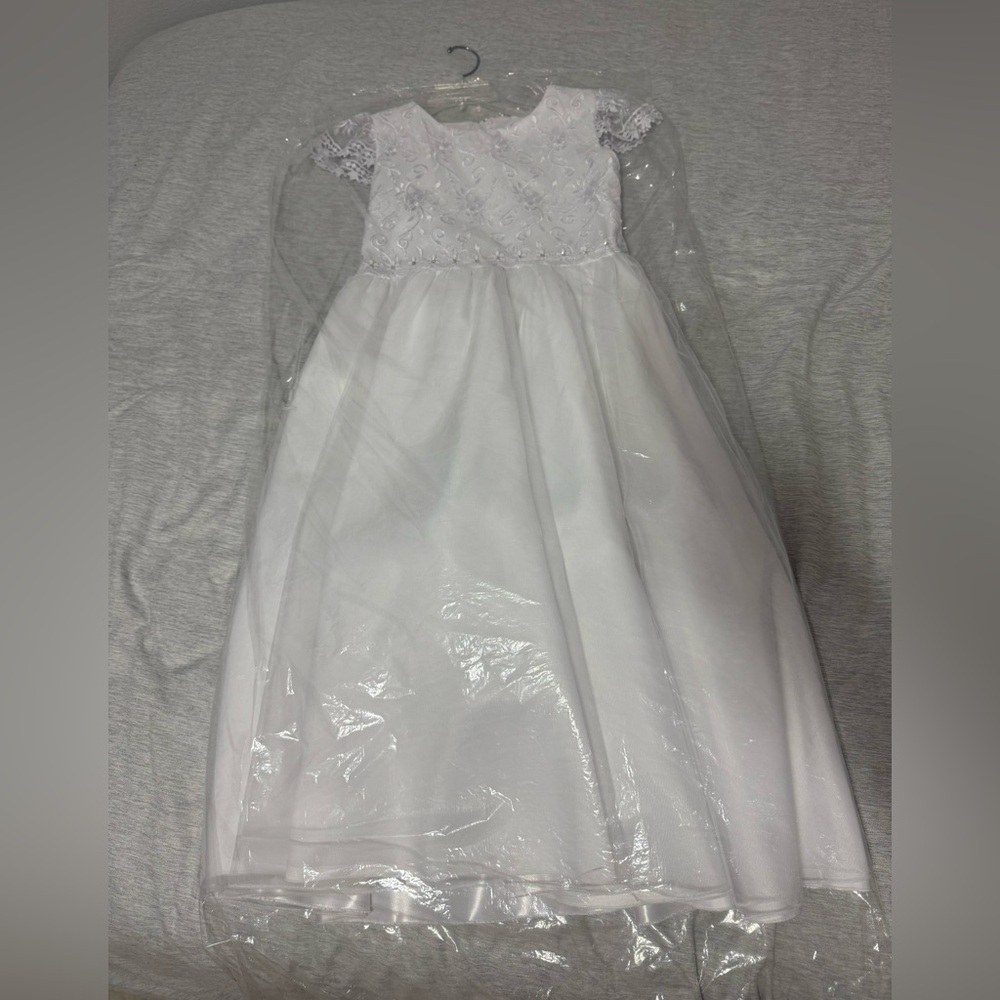 Elegant White Lace Kids Dress - First Communion